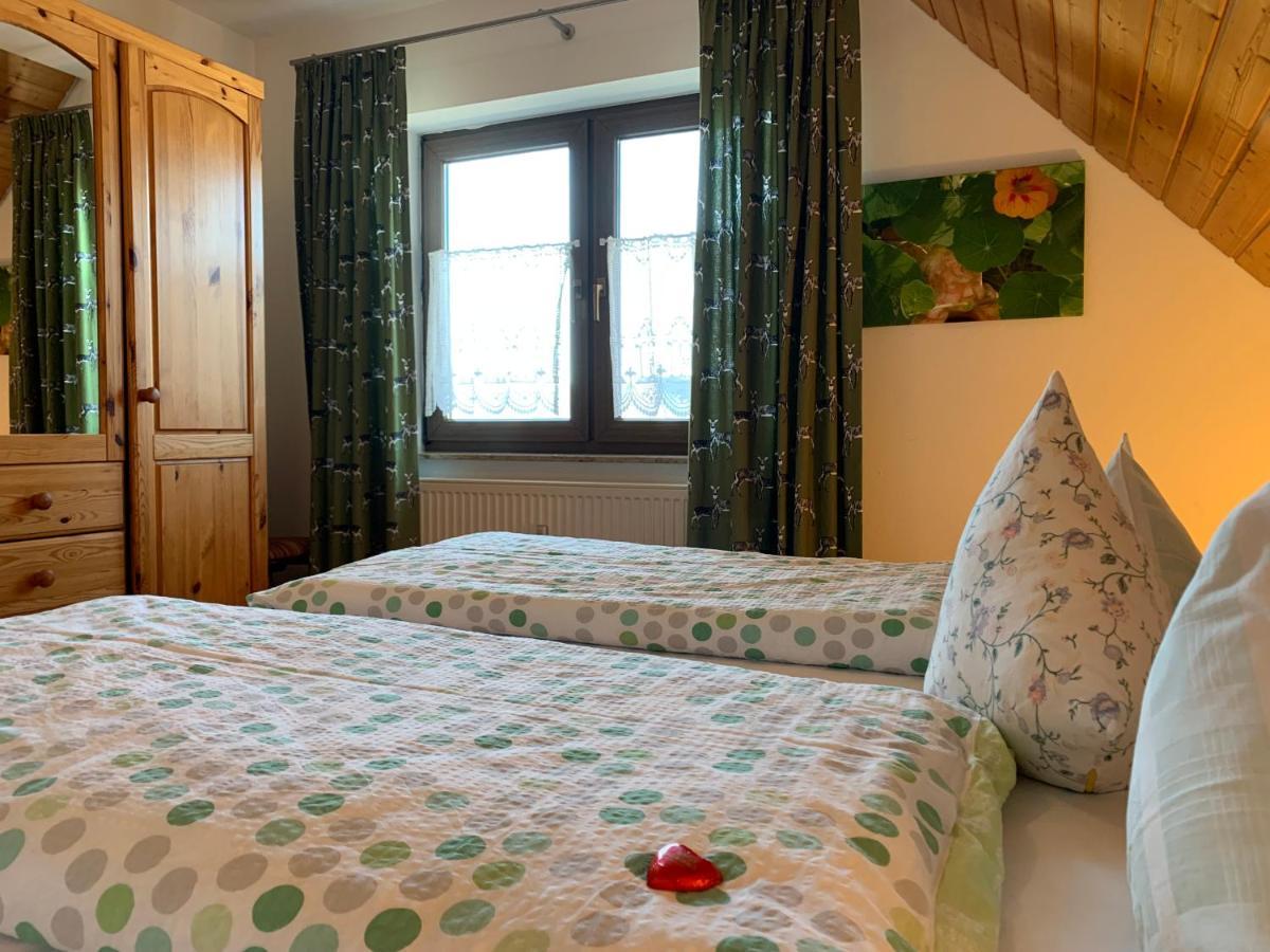 Gaestehaus Hundelbach Lenzkirch Εξωτερικό φωτογραφία